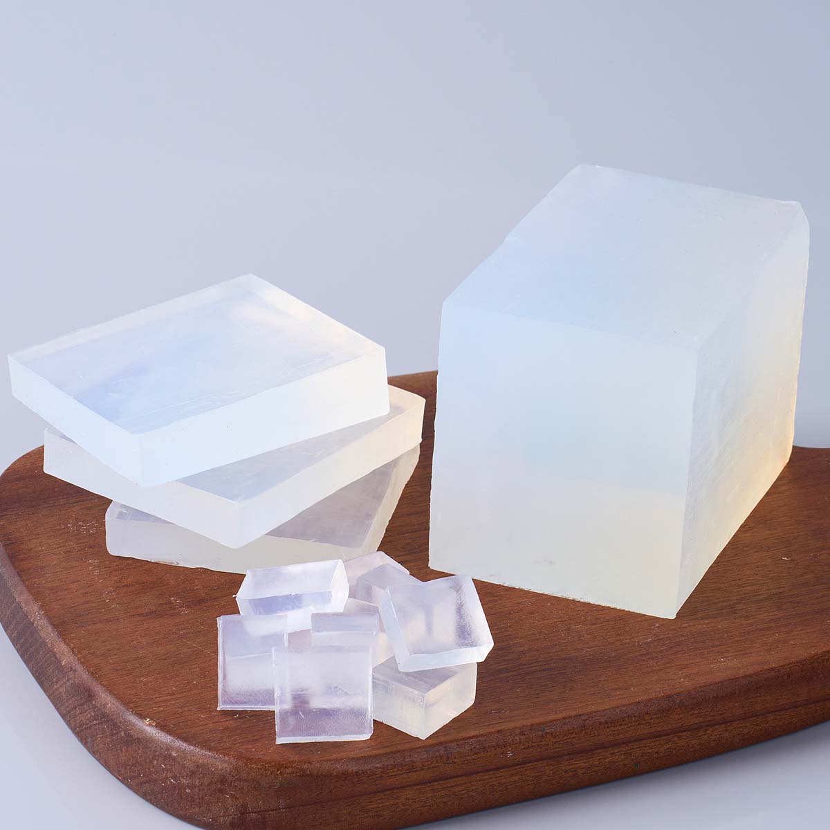 Коробка 1000 г, прозрачное бел – обзор и цена Soap Making Ingredients